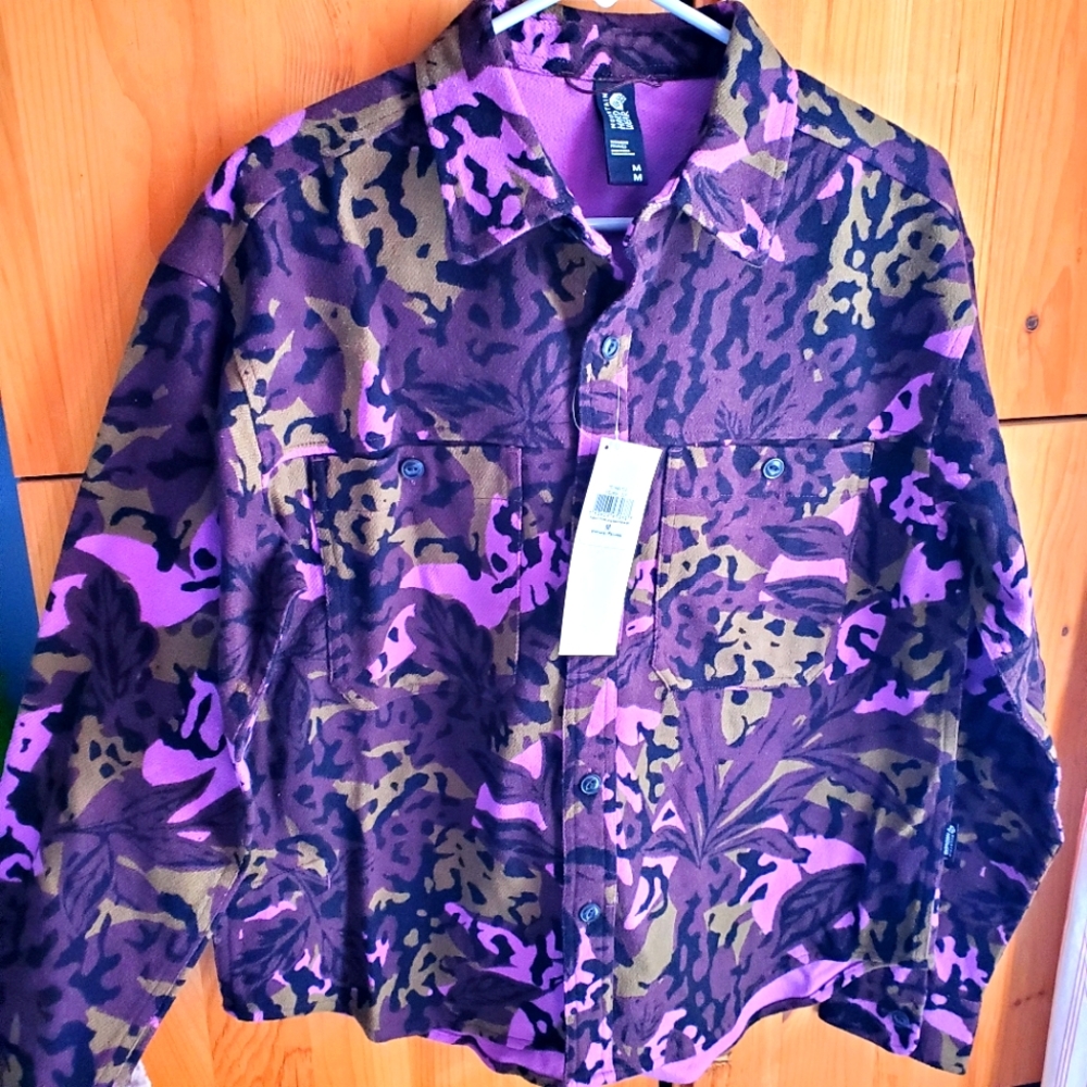 Mountain Hardwear NWT Women's Purple & Green Camo Cotton Shacket M